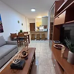 La Διαμέρισμα *