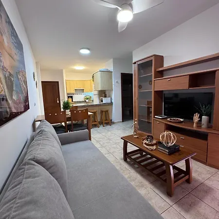 La Apartment *